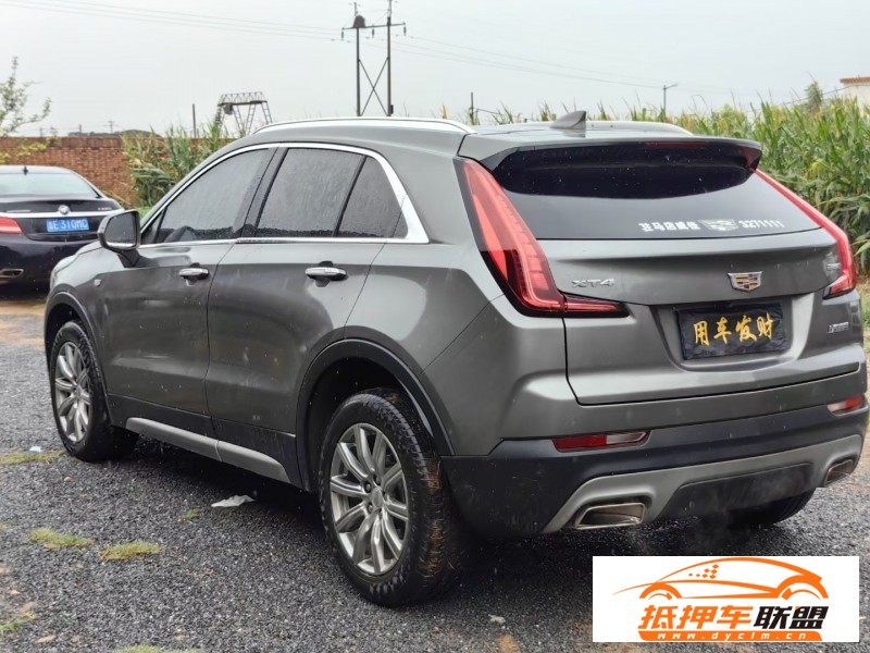  19年凱迪拉克XT4SUV 