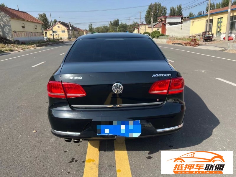  16年大眾邁騰轎車 
