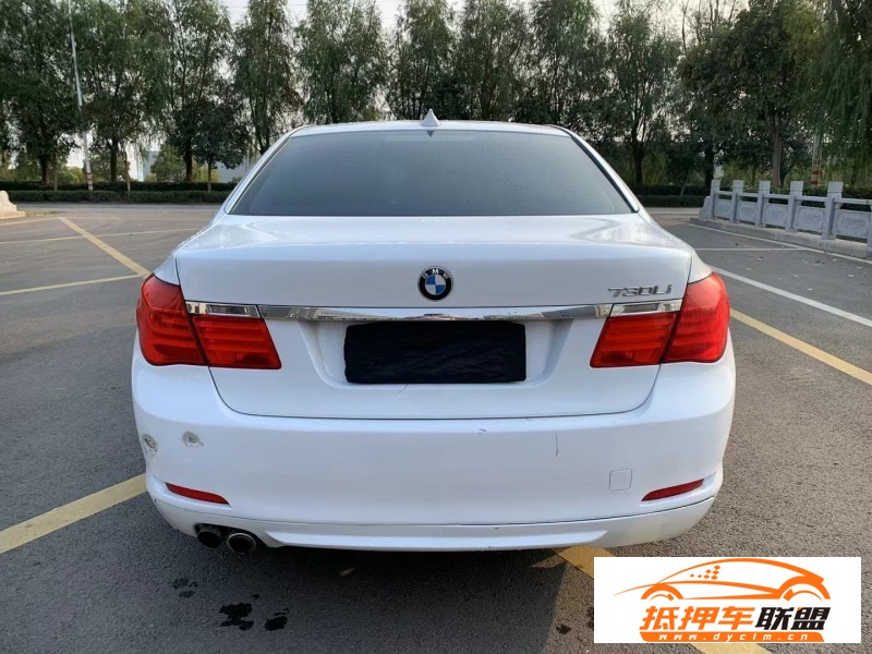  11年寶馬7系轎車 