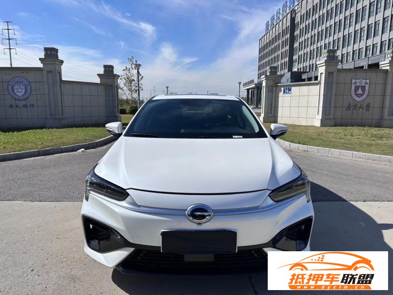  23年傳祺埃安s轎車 