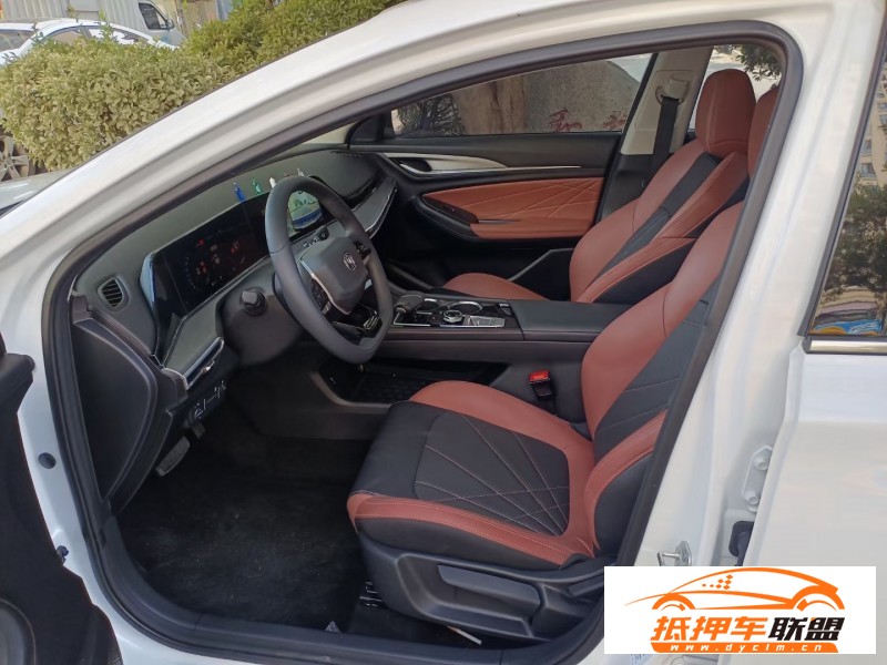  23年長安逸動轎車 