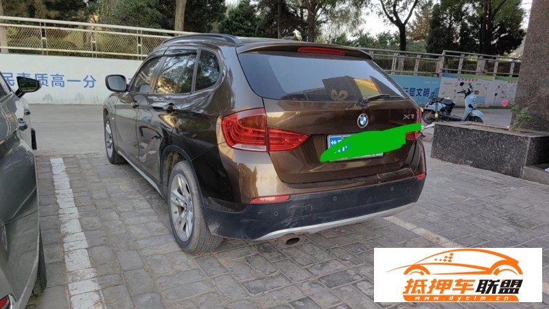  12年寶馬X1SUV 
