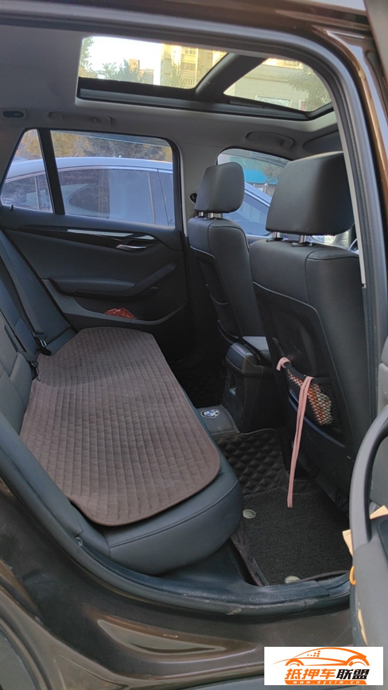  12年寶馬X1SUV 