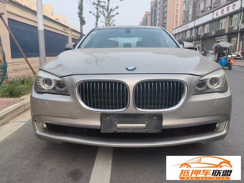  12年寶馬7系轎車 
