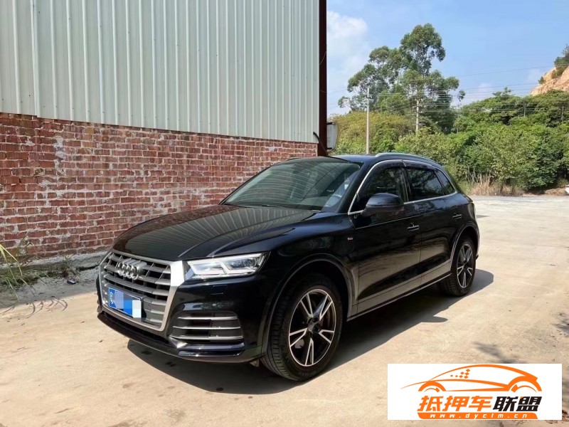 19年奧迪Q5轎車 