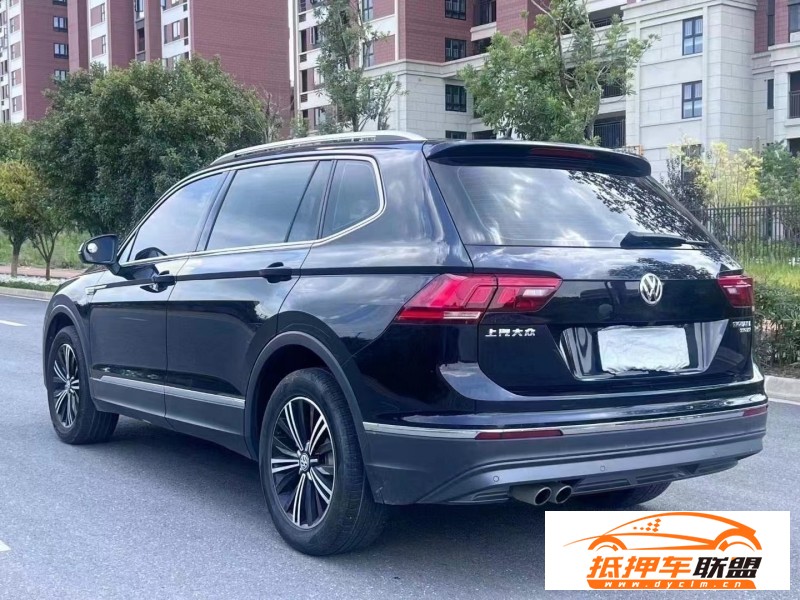  20年大眾途觀轎車 
