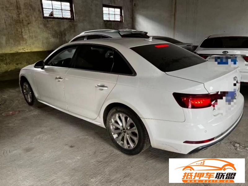  19年奧迪A4L轎車 