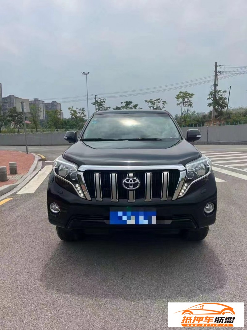  17年豐田普拉多SUV 