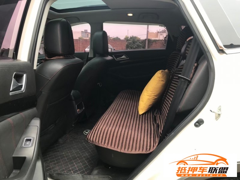  17年獵豹汽車(chē)CS10SUV 