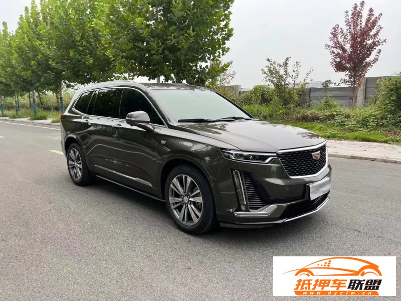  20年凱迪拉克xt6轎車 