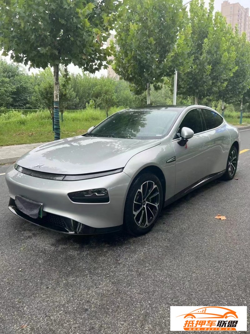  22年小鵬汽車P7轎車 