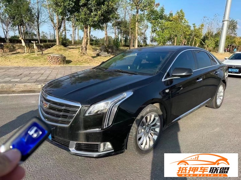  18年凱迪拉克XTS轎車 