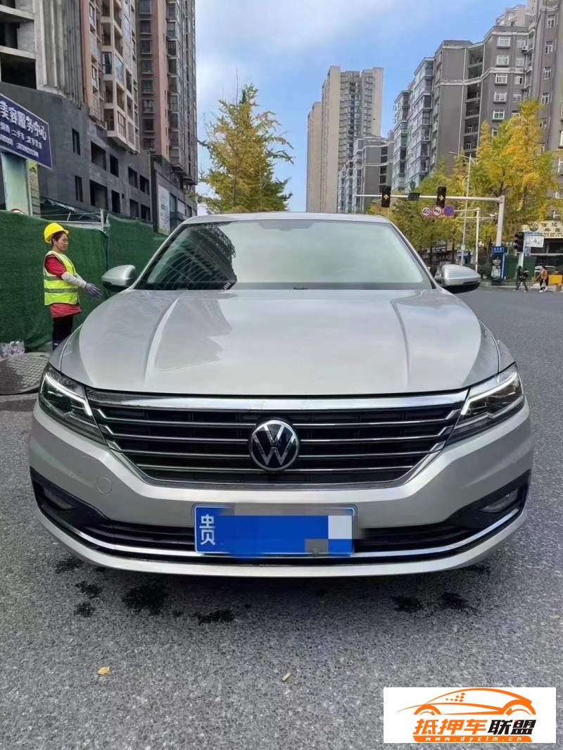  21年大眾朗逸轎車 