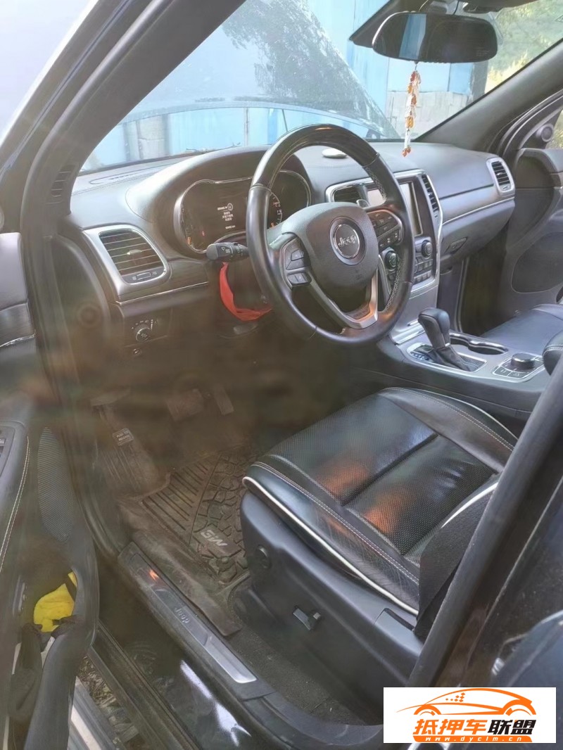  18年Jeep切諾基SUV 