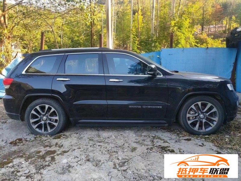  18年Jeep切諾基SUV 