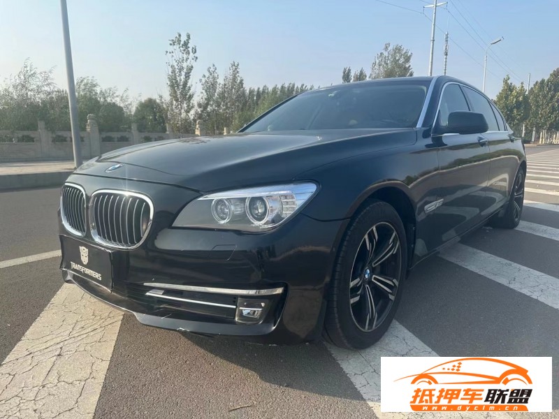  13年寶馬7系轎車 