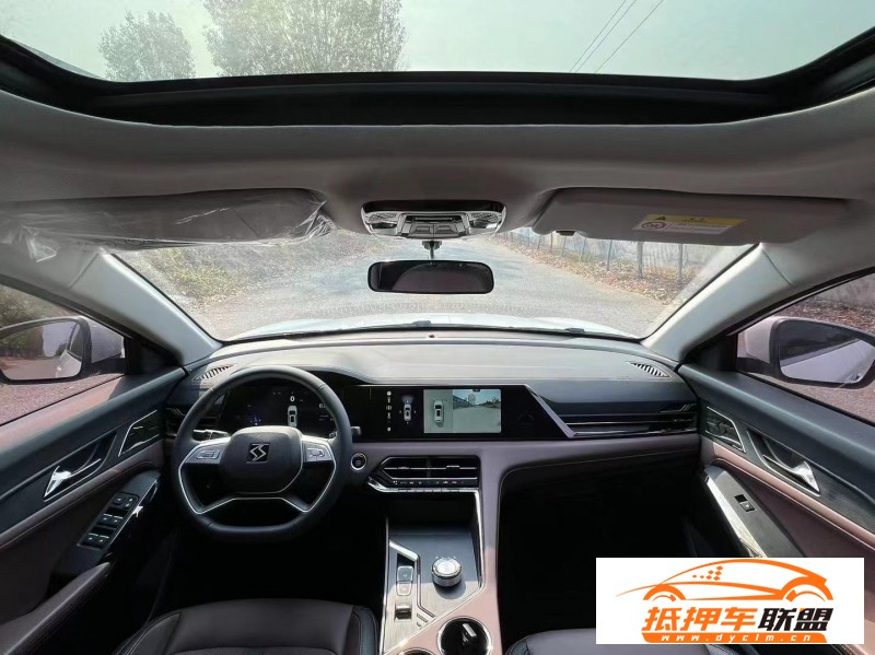  23年江淮思皓X8轎車 