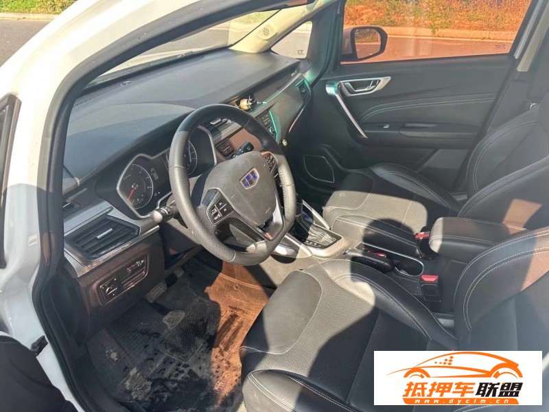  17年吉利遠(yuǎn)景X3轎車 