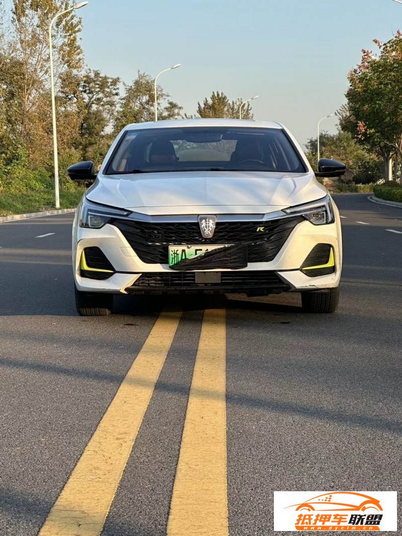  21年榮威i6轎車 