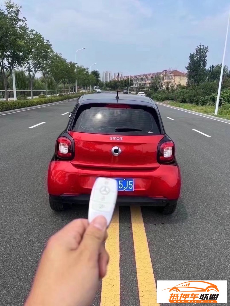  18年奔馳smart轎車 