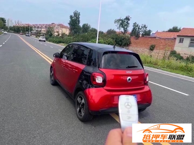  18年奔馳smart轎車 