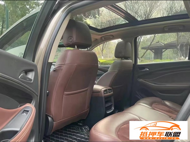  16年別克昂科威SUV 