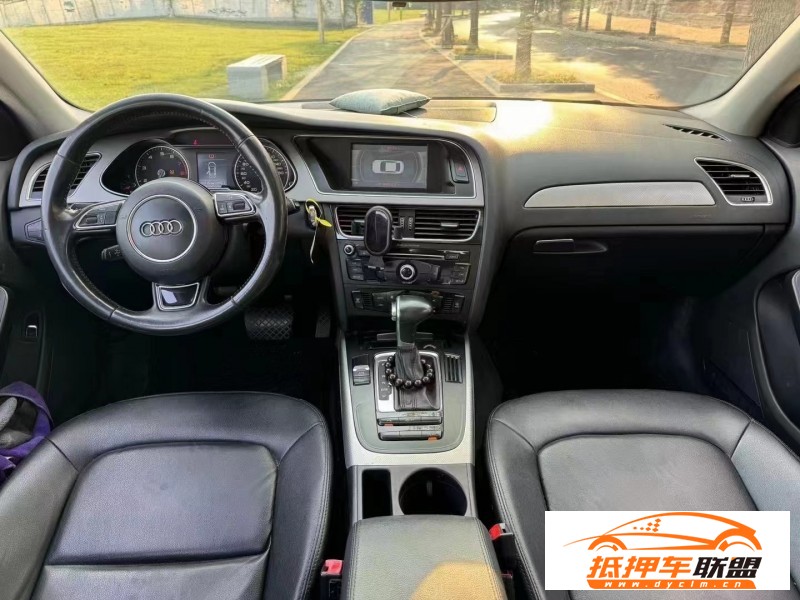  14年奧迪A4L轎車 