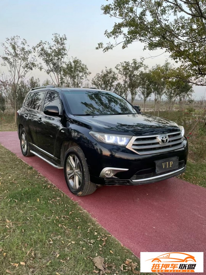  13年豐田漢蘭達轎車 