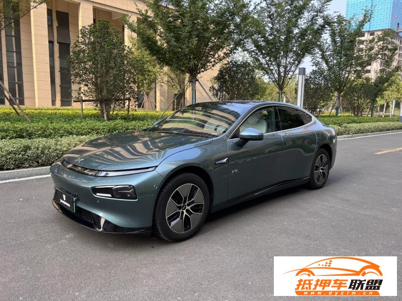  23年小鵬汽車P7轎車 