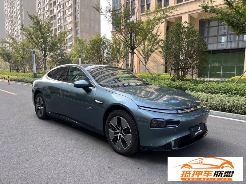  23年小鵬汽車P7轎車 