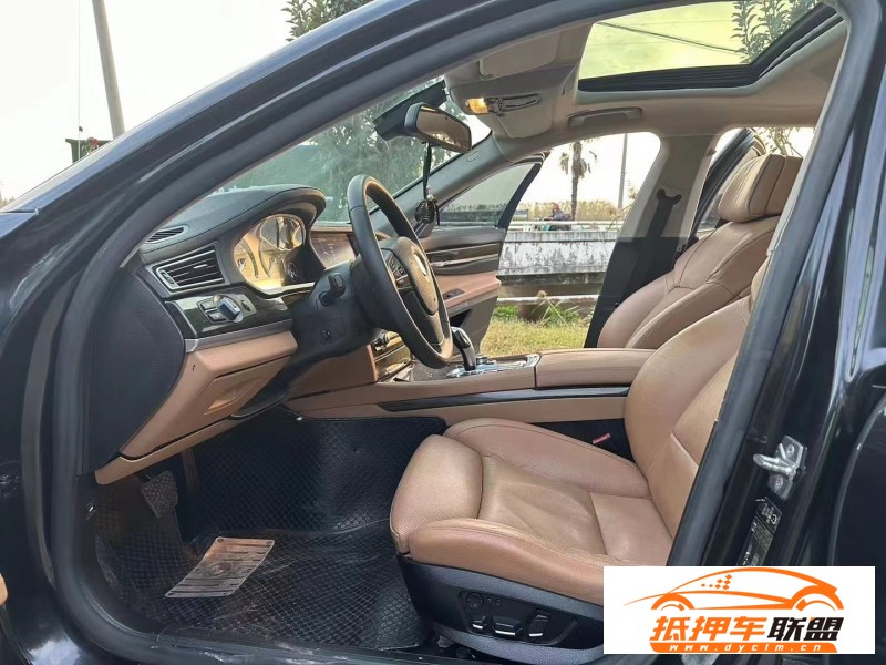  11年寶馬7系轎車(chē) 