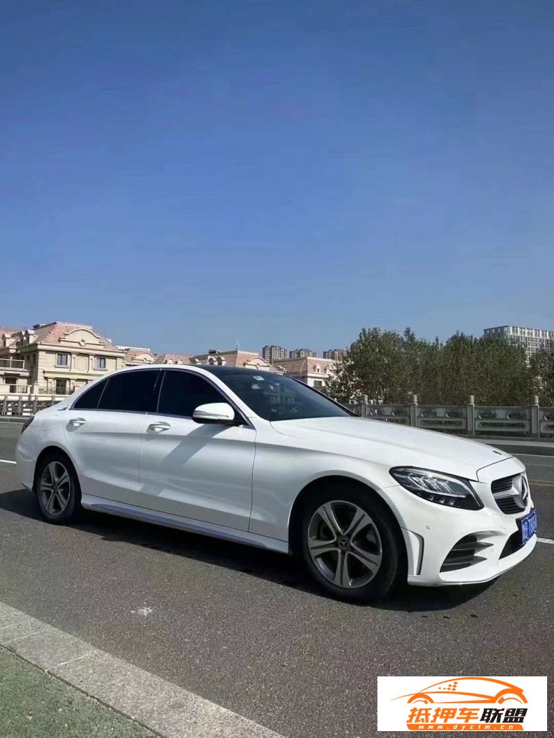  19年奔馳C轎車 