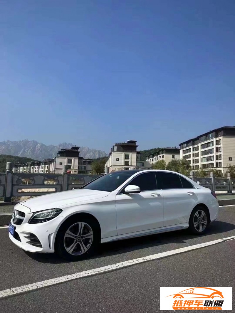  19年奔馳C轎車 
