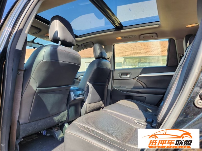  16年豐田漢蘭達SUV 