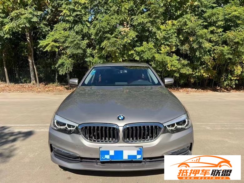  18年寶馬5系轎車 