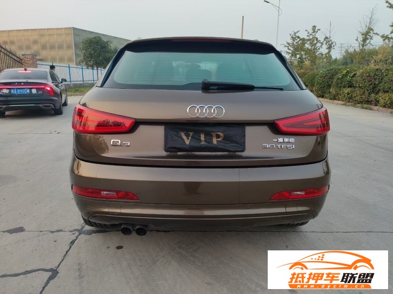  15年奧迪Q3轎車 