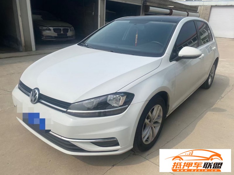  18年大眾高爾夫轎車 