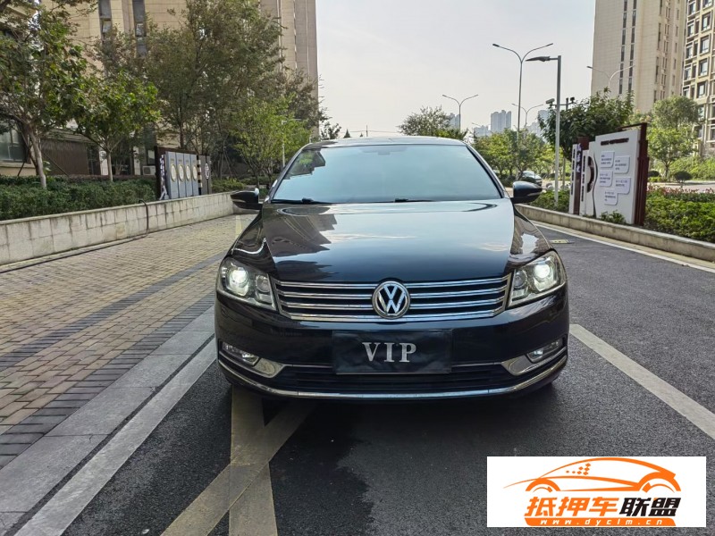  15年大眾邁騰轎車 