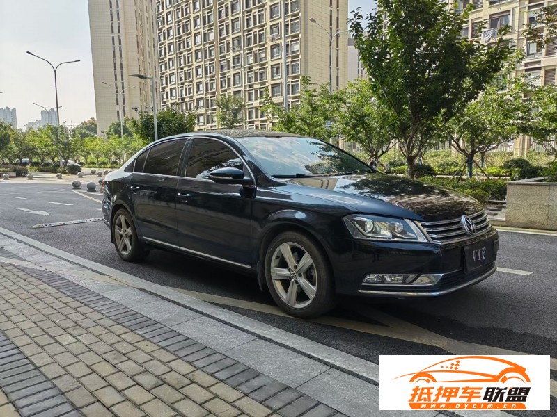  15年大眾邁騰轎車 