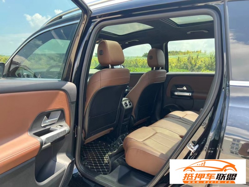  21年奔馳GLB轎車 