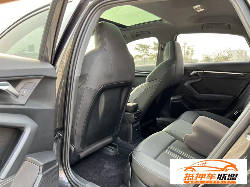  22年奧迪A3轎車 