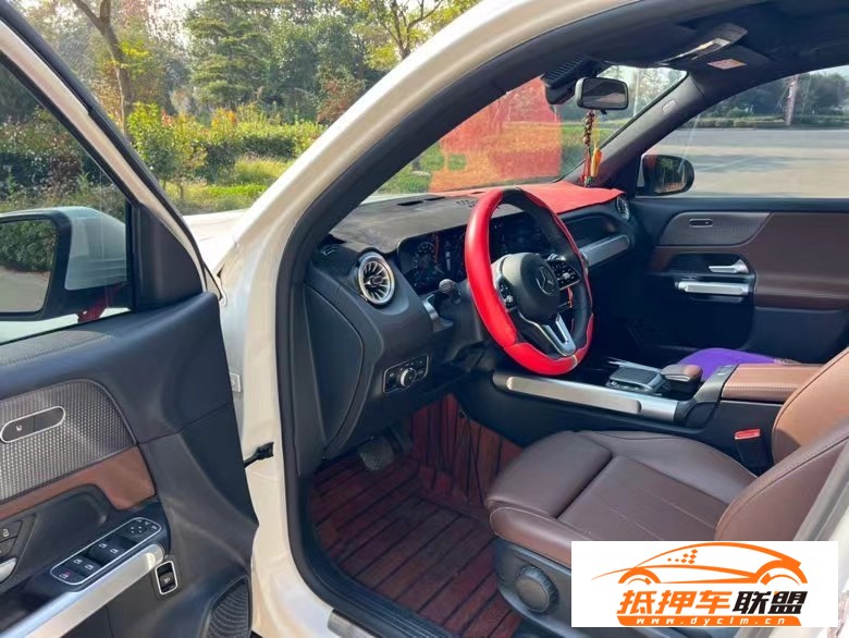  22年奔馳GLB轎車 