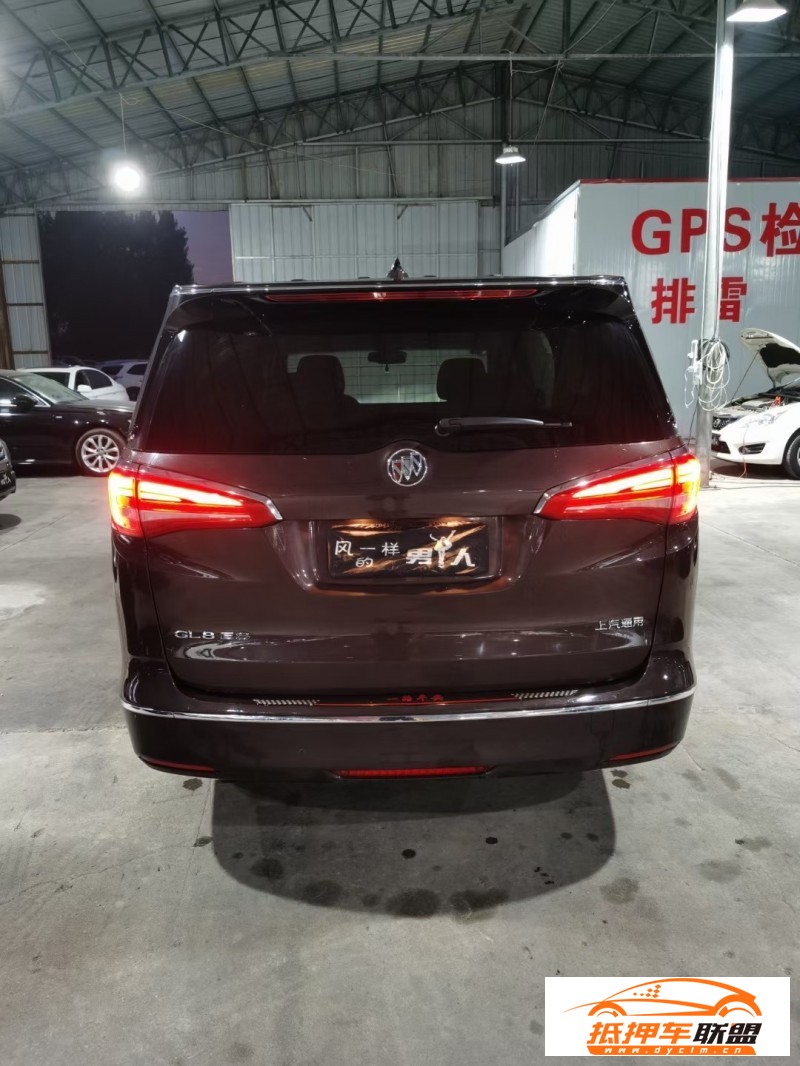 17年別克GL8MPV 