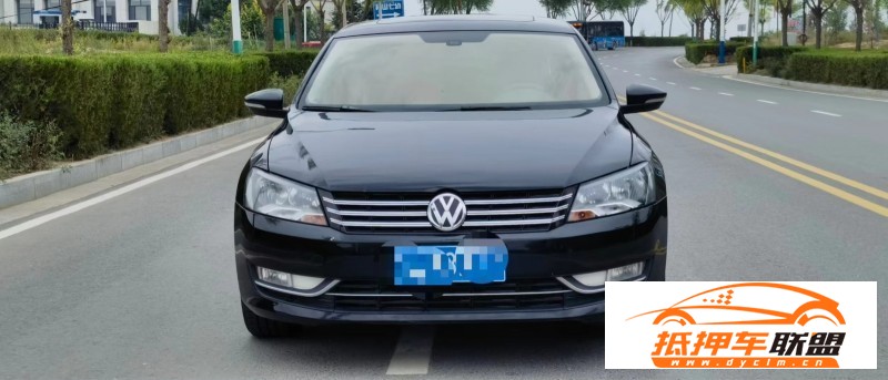  13年大眾帕薩特轎車 