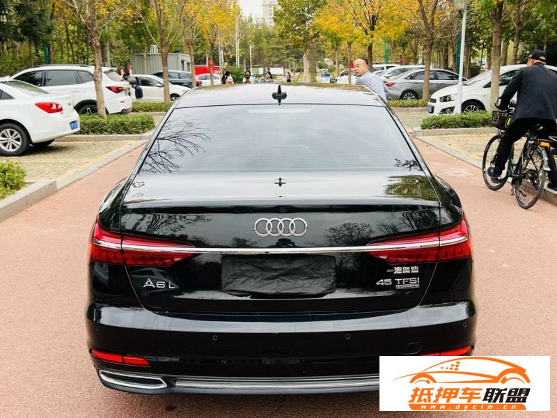  19年奧迪A6L轎車 