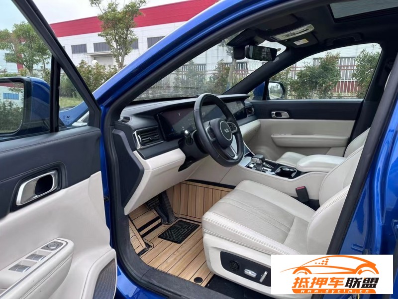  20年理想ONE轎車 