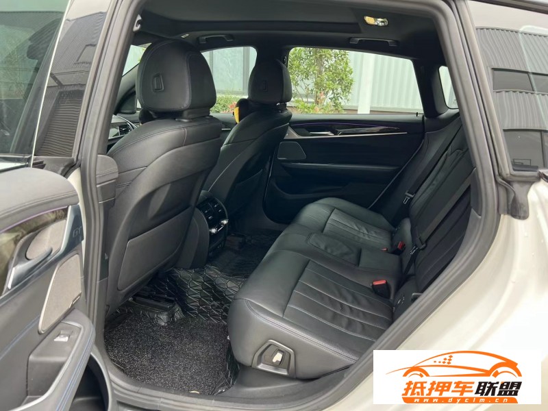  21年寶馬6系轎車 