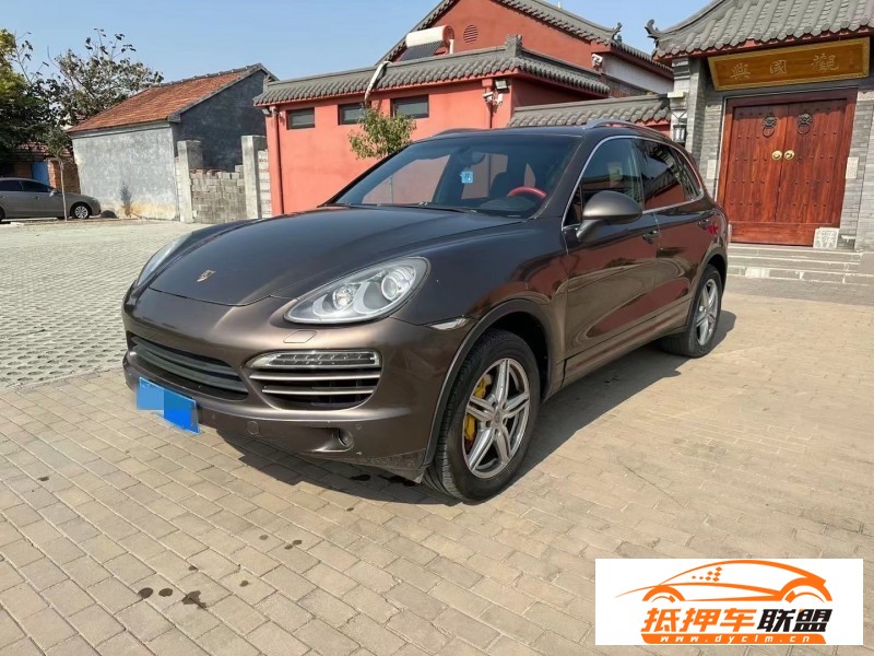  11年保時捷卡宴轎車 