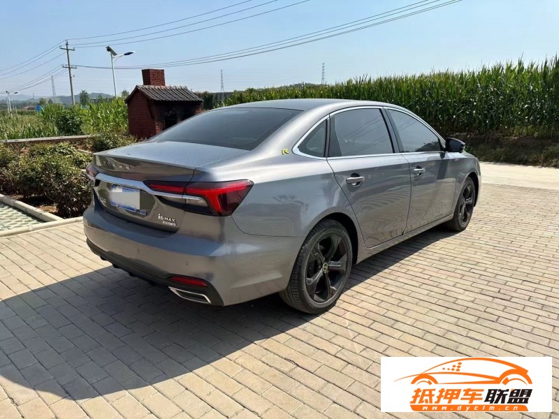 22年榮威i6轎車 