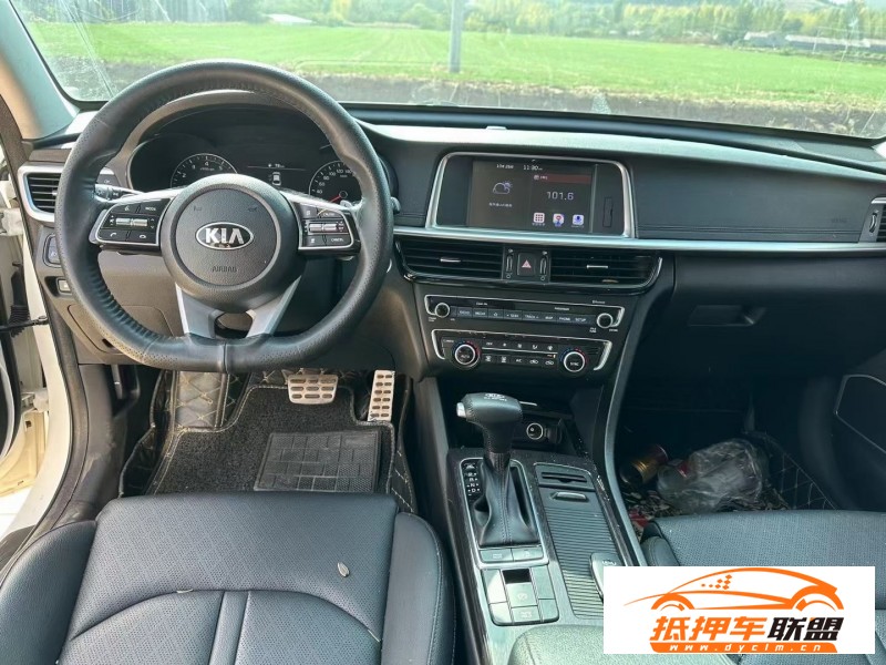 20年起亞K5轎車(chē) 
